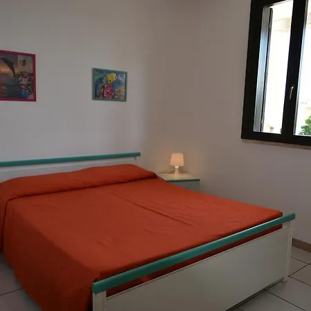 Apartment Junior 2 *
